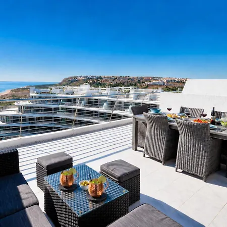 Infinity View Penthouses By Nras Appartement