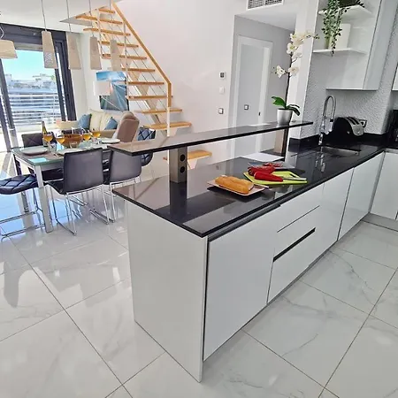 Infinity View Penthouses By Nras Apartment Arenales del Sol